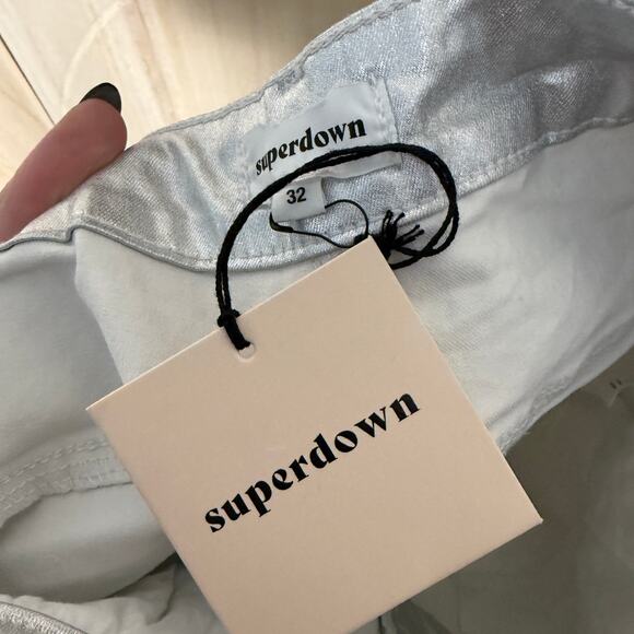 Superdown Regina Metallic Jean Silver Straight Leg Jeans Revolve Size 32 NEW - Picture 8 of 9